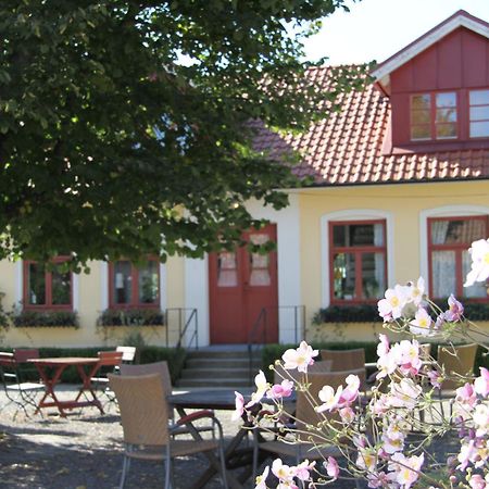 Blasingsborgs Gardshotell Pa Oesterlen Kivik Luaran gambar